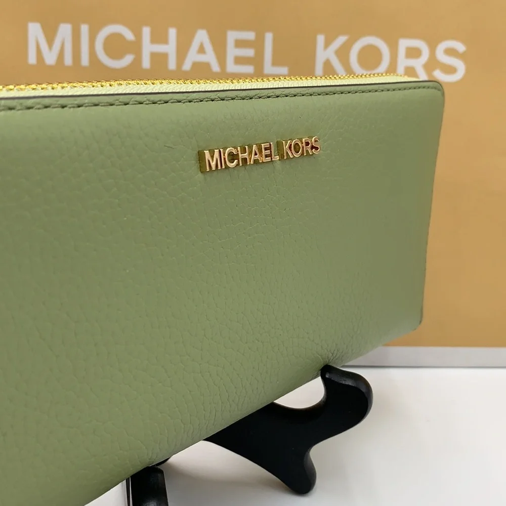 MICHAEL KORS Leather Continental Wristlet Phone Case Wallet Light Sage NWT
